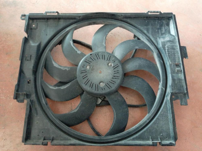 9450031 BMW 3 SERİSİ F30 F31 RADYATÖR FANI | MOTOLAND