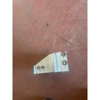 9463974 BMW 5 SERİSİ G60 ÖN TAMPON ADAPTÖRÜ | MOTOLAND