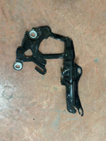 9464339 BMW 5 SERİSİ G60 KAPUT SOL MENTEŞESİ | MOTOLAND