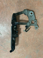 9464339 BMW 5 SERİSİ G60 KAPUT SOL MENTEŞESİ | MOTOLAND