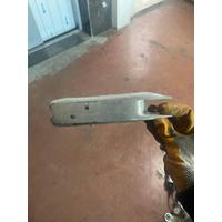 947857701 / 9478577 BMW 3 SERİSİ G20 ÖN ALT TAMPON DEMİRİ
