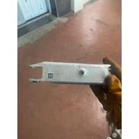 947857701 / 9478577 BMW 3 SERİSİ G20 ÖN ALT TAMPON DEMİRİ