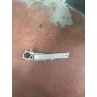 947857801 / 9478578 BMW 3 SERİSİ G20 ÖN ALT DEMİRİ | MOTOLAND