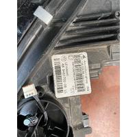 9481702 BMW 3 SERİSİ G20 SAĞ FAR