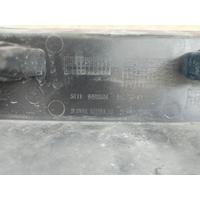 9492524 / 51119492524 BMW İX 2022 ÖN TAMPON DARBE EMİCİ 4F17