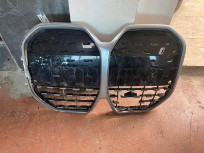 9850175-09 BMW İ4 G26 ÖN PANJUR BÖBREK | MOTOLAND