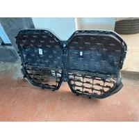 9850175-09 BMW İ4 G26 ÖN PANJUR BÖBREK | MOTOLAND