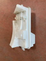 985476006 MINI COOPER ONE F56 F55 ÖN CAM SUYU DEPOSU | MOTOLAND