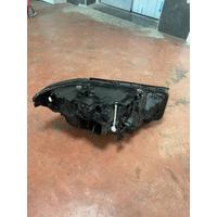 9879639 BMW 5 SERİSİ G30 LCİ FAR | MOTOLAND