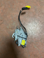 9880005 BMW 5 SERİSİ G60 AKTİF KAPUT KİLİDİ | MOTOLAND