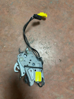 9880005 BMW 5 SERİSİ G60 AKTİF KAPUT KİLİDİ | MOTOLAND