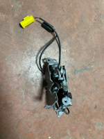 9880005 BMW 5 SERİSİ G60 AKTİF KAPUT KİLİDİ | MOTOLAND