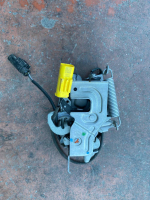 988000504 / 988000604 BMW F40 F44 G20 G30 KAPUT KİLİDİ SAĞ SOL | MOTOLAND