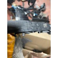 9881776 BMW 5 SERİSİ G30 ÖN KAPI İÇKOLU ÇERÇEVESİ | MOTOLAND