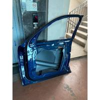 9883818 BMW X1 U11 SAĞ ÖN KAPI | MOTOLAND