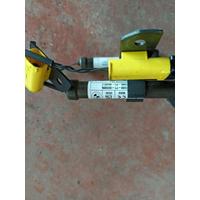 AR7449430 BMW 3 SERİSİ YAYA KORUMA KAPUT AKTÜATÖR ÇİFTİ