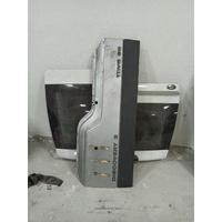 BHA780080 / 5H2240709BA LAND ROVER DİSCOVERY 3 BAGAJ ALT KISIM