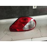 C2S1572 / 1X4313404AD JAGUAR X-TYPE ARKA SAĞ FAR 4E15