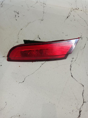 C2Z1728 / 8X2315K272CD JAGUAR XF 2009-15 ARKA SAĞ SİS FAR 4E10