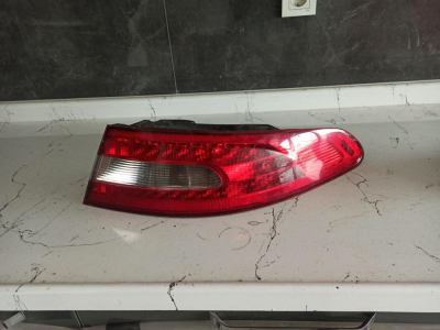 C2Z3458 / 8X2313404BC JAGUAR XF 2009-15 ARKA SAĞ FAR 4E17
