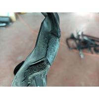 DK62-20519-A RANGE ROVER SPORT ÖN SOL ÜST KAPI LASTİĞİ