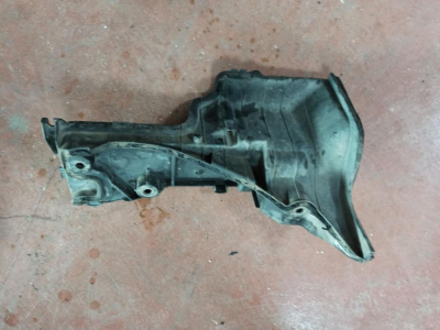DWM500100 RANGE ROVER DİSCOVERY SAĞ İÇ AKÜ BAKALİTİ