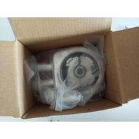 LR025515 / AG9G6A642BC LR DİSCOVERY MOTOR YAĞI SOĞUTUCUSU 4B8