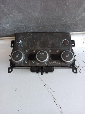 LR107028 / HJ3214C239XA RANGE ROVER EVOQUE KLİMA KONTROL PANELİ