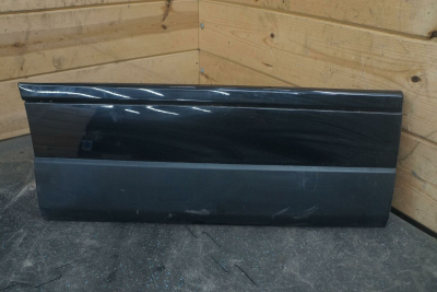 YAN ÇITA SAĞ (ARKA KAPI ÜZERİ ALT)(LR038855) NRR3