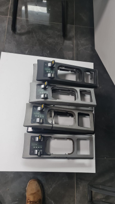 Range Rover Vogue L322 Arazi Kontrol Panel Çerçevesi FJV000254LYU