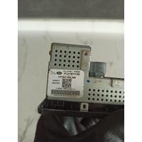 T2R34229 / JPLA19E110BB JAGUAR NEW XF USB/AUX PANELİ