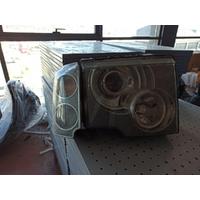 XBC000720 / XBC000385 RANGE ROVER 2002-09 L322 SAĞ FAR