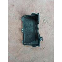 YQH000244 LAND ROVER MOTOR KONTROL BİLGİSAYAR KAPAĞI