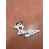 AL7450943 BMW 1 SERİSİ F40 KAPUT MENTEŞESİ | MOTOLAND