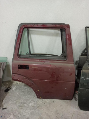 ASR1808 / 1H5Z7824630FA LAND ROVER FREELANDER 1 SAĞ ARKA KAPI