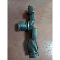 AW939C623BA / C2D2729 JAGUAR HAVA GİRİŞİ BORUSU 4İ23