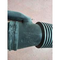 AW939C623BA / C2D2729 JAGUAR HAVA GİRİŞİ BORUSU 4İ23