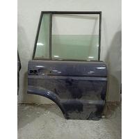 BFA700060 / XH2242630AA LAND ROVER DİSCOVERY L318 SAĞ ARKA KAPI