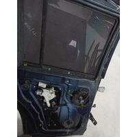 BFA780110 / 5H2224630DA LAND ROVER DİSCOVERY III SOL ARKA KAPI