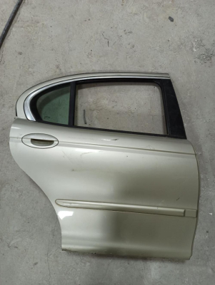 C2S17666 / 1X43F24631AB JAGUAR X-TYPE 2001-10 X400 SAĞ ARKA KAPI