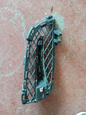 C2Z16210 / CX2M15K233B JAGUAR XF X250 TAMPON IZGARASI 4D17