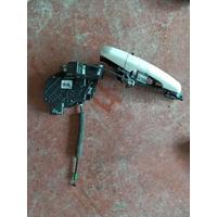 C2Z31377 / LR091361 / BJ3224995CE JGR/LR KAPI KOLU - KİLİDİ 4B14