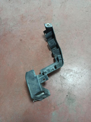 CK5217B918AA / LR076521 LAND ROVER TAMPON BRAKETİ 4H7