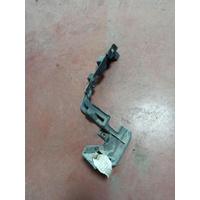 CK5217B918AA / LR076521 LAND ROVER TAMPON BRAKETİ 4H7