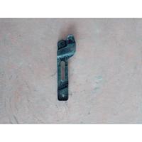 CPLA16291AC / LR033055 LAND ROVER SOL KANAT MONTAJ BRAKETİ 4G13