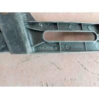 CPLA16291AC / LR033055 LAND ROVER SOL KANAT MONTAJ BRAKETİ 4G13