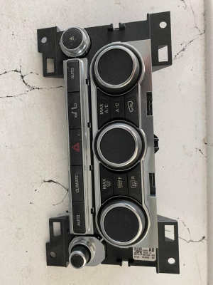 CPLA18A802AD RANGE ROVER VOGUE L405 KLİMA KONTROL PANELİ | MOTOLAND﻿