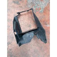 CPLA7H460AC RANGE ROVER VOGUE L405 INTERCOOLER SOL HAVA GİRİŞ BAKALİTİ | MOTOLAND