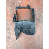 CPLA7H460AC RANGE ROVER VOGUE L405 INTERCOOLER SOL HAVA GİRİŞ BAKALİTİ | MOTOLAND