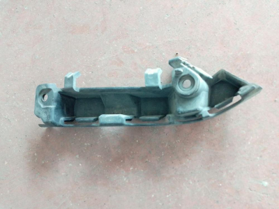 DPL000171 / 5H323382BA LAND ROVER ÖN TAMPON BRAKETİ 4G13